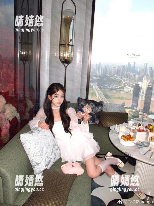 Son Ye Eun 一起来欣赏!Son Ye Eun最新写真集更新,尽在PUREMEDIAVOL.060中